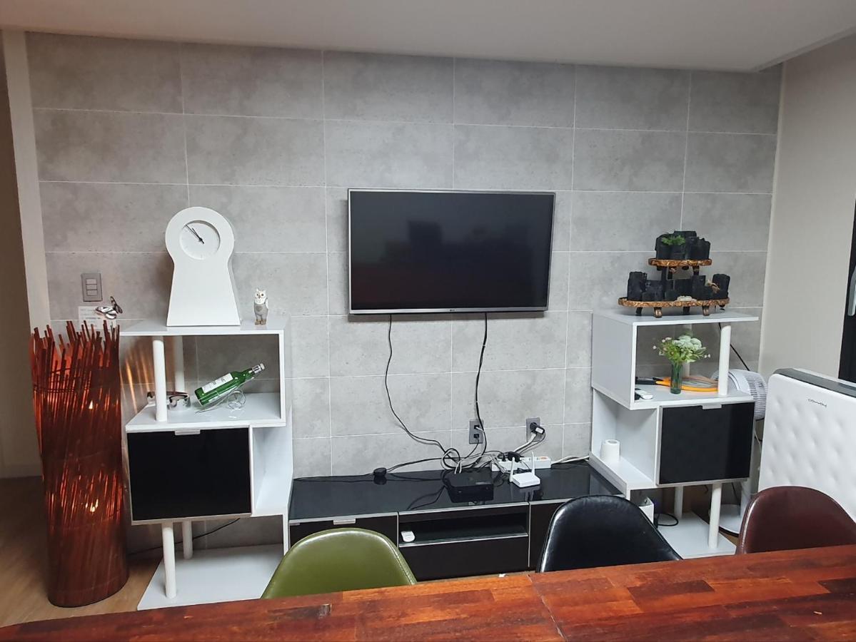 29 Play House Hotel อินชอน ภายนอก รูปภาพ